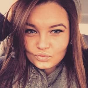 Meet your Posher, Kim