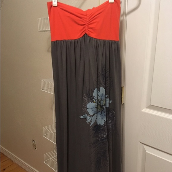 Long strapless dress!