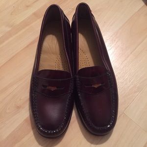 Weejun preppy penny loafers