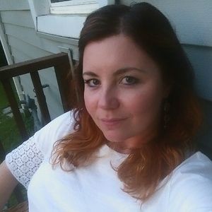 Meet your Posher, Genevieve