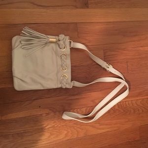 Cream michael kors crossbody