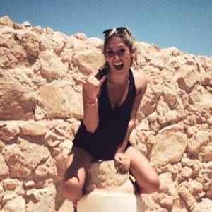 Meet your Posher, Taylor