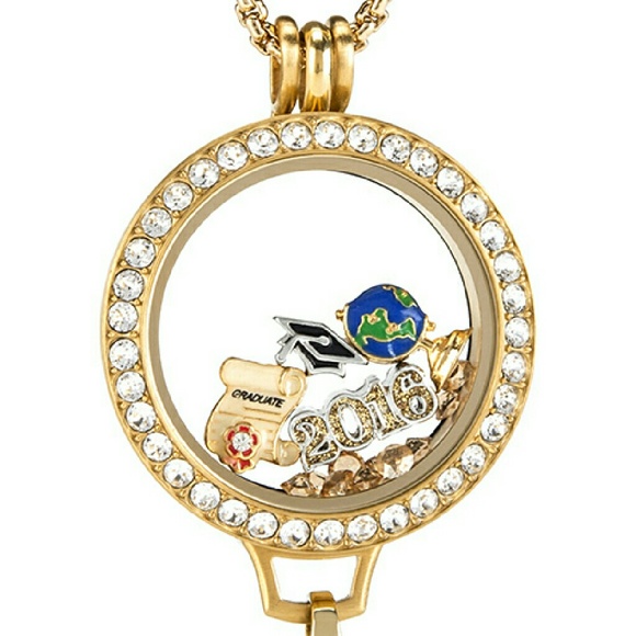 Graduation 2016 - Picture 2 of 2