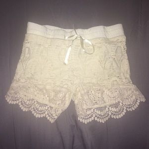 Lacy off white shorts