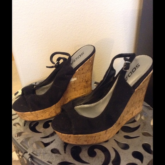 Wedge sling backs