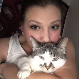 Meet your Posher, Allie