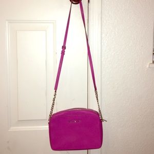 Micheal Kors cross body