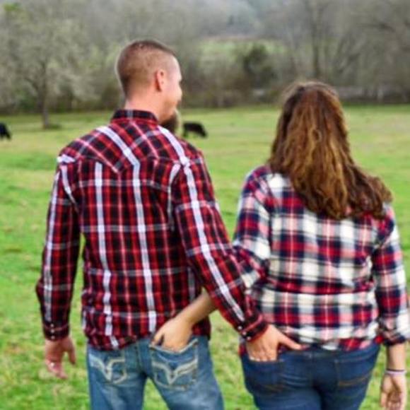 Meet your Posher, Sarah - Picture 1 of 1