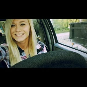 Meet your Posher, Madison