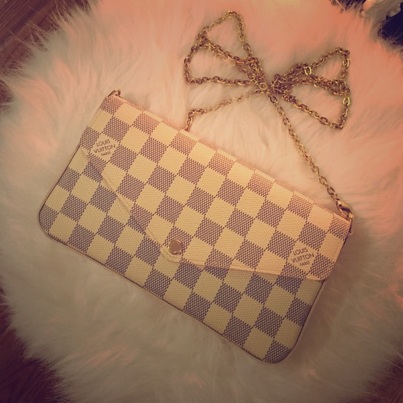 LV Pochette Felicie💖