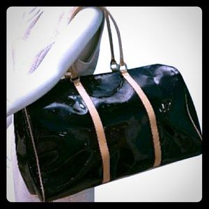 SOLD*ARCADIA
Italy Bag Black Patent Leather Duffle