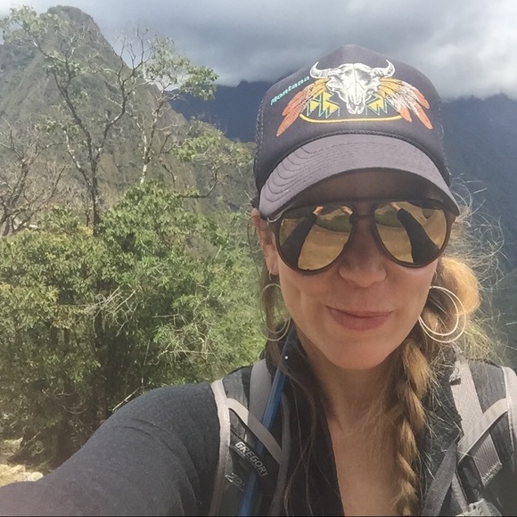 Meet your Posher, Liv