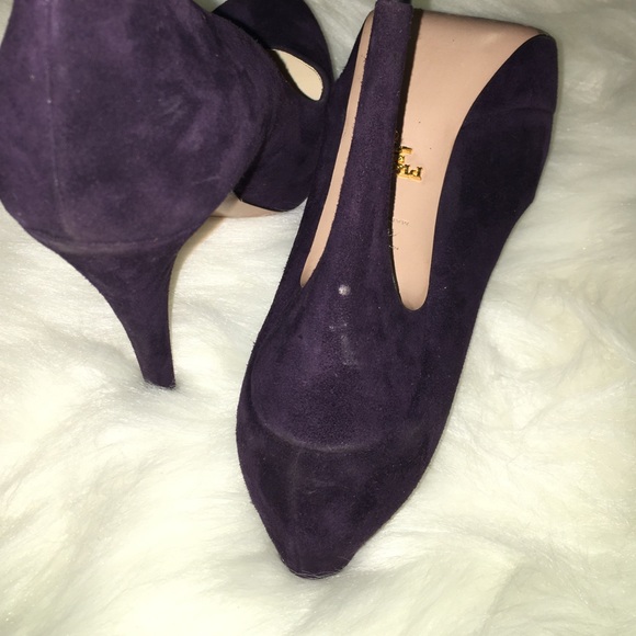 Prada Suede Platform Pumps size 35 - Picture 4 of 5