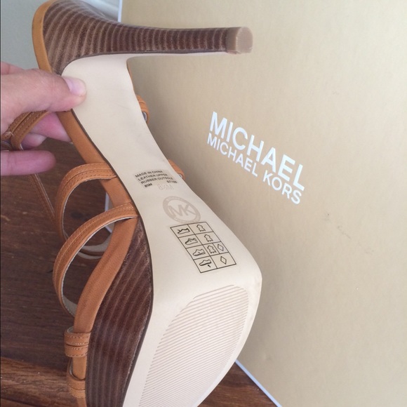 Michael Kors Heels - Picture 3 of 4