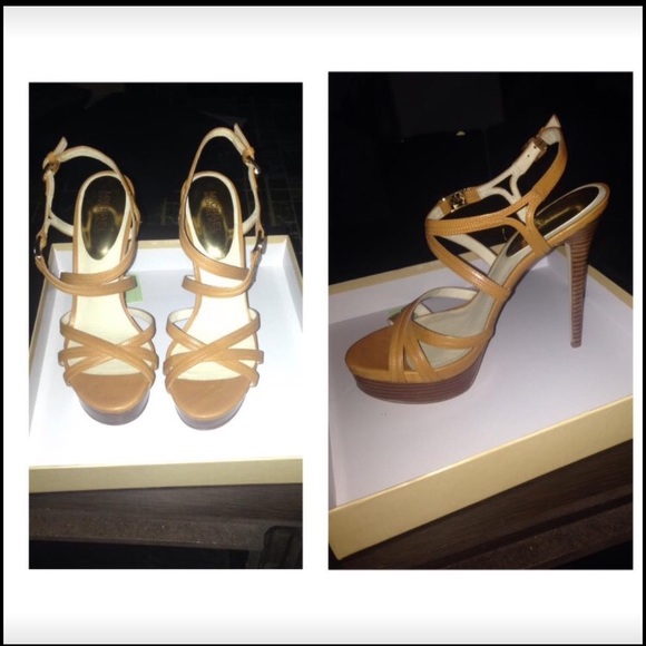 Michael Kors Heels - Picture 4 of 4