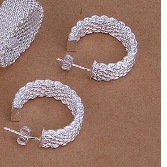 .925 Stamped Earring,Fashion Brand - Picture 4 of 4