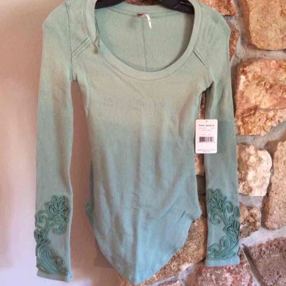 Free People detailed cuff thermal - Picture 4 of 4