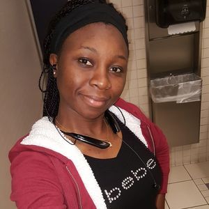 Meet your Posher, Nafi