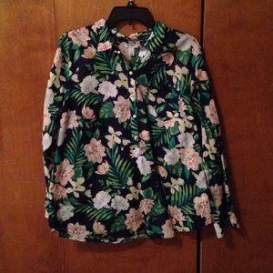 Floral long sleeve blouse