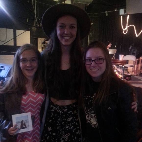 Meet your Posher, Emilie