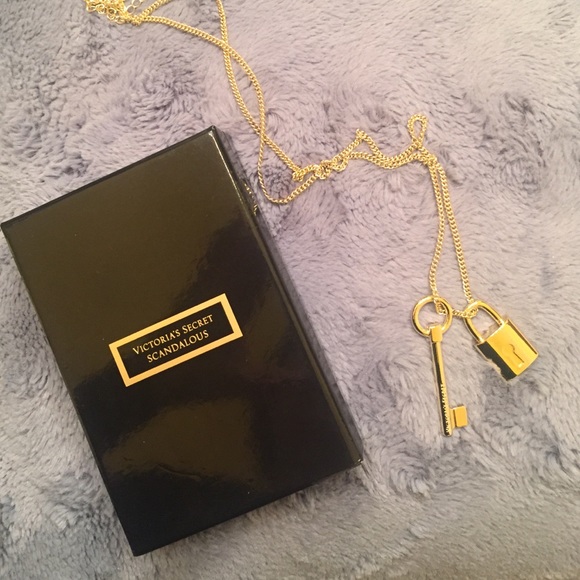 Victoria's Secret lock and key gold necklace 🔑🎀 - Picture 1 of 3