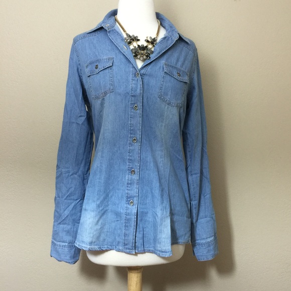 Denim shirt in mid wash - Picture 3 of 4