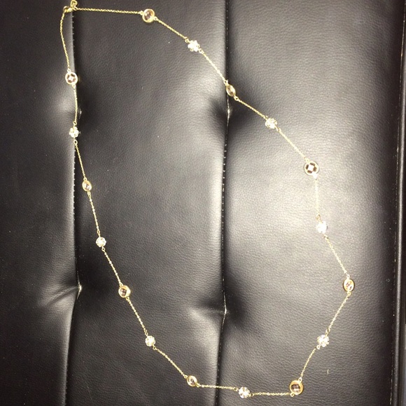 Stella and dot long necklace