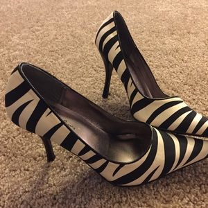 Zebra striped heels never worn size 8