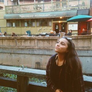 Meet your Posher, Marilyn