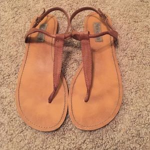 Steve Madden sandals size 8!