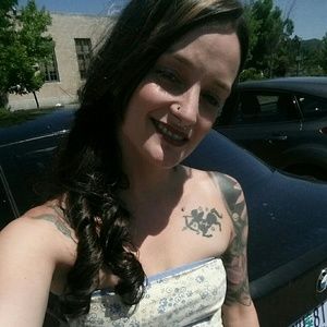 Meet your Posher, Briahli