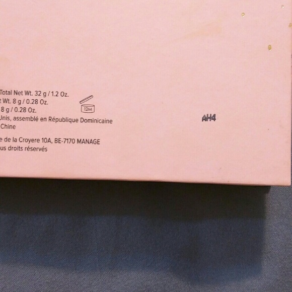 Too Faced Everything Nice Palette - Picture 4 of 4