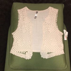 Crop crotchet vest perfect for summer