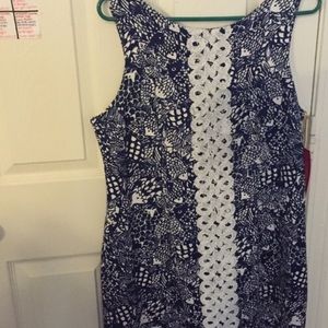 Lilly shift dress! Make an offer 💕