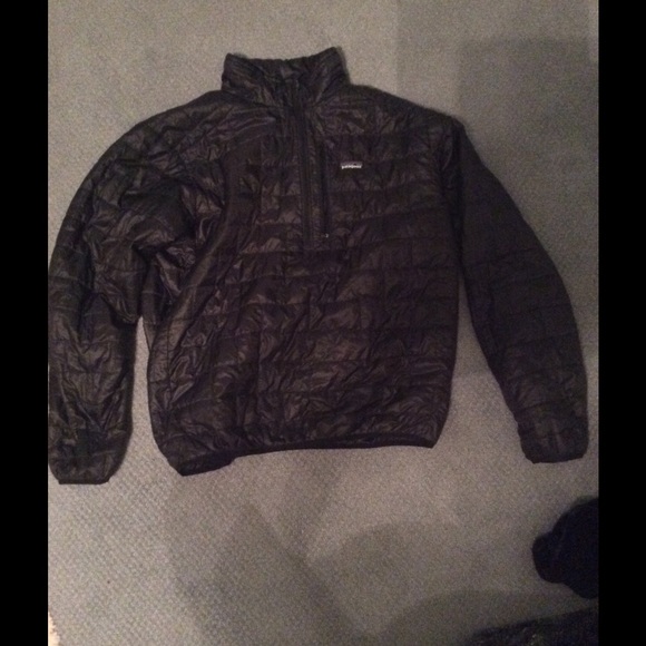 Black Patagonia nano puff jacket men's