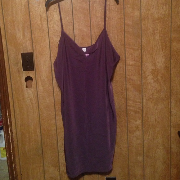 Plum nightie with rose in front