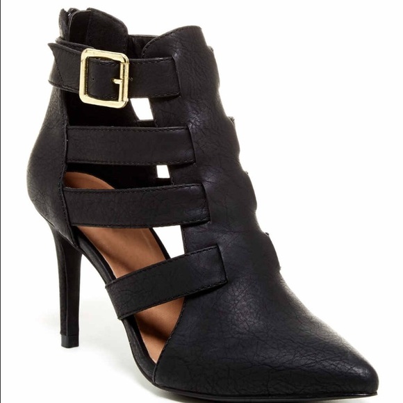 Jan Strappy Pump heels size 8.5