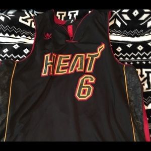 Limited edition james jersey