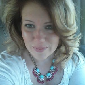 Meet your Posher, Amy