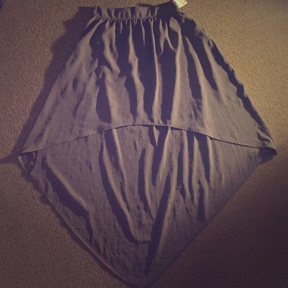 High low skirt. Never worn.