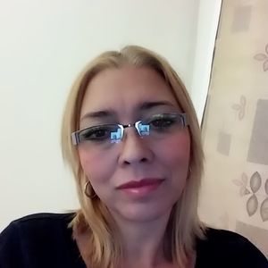 Meet your Posher, Carmenza