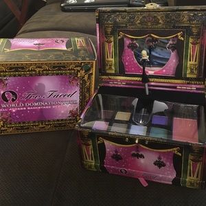Too Faced make up