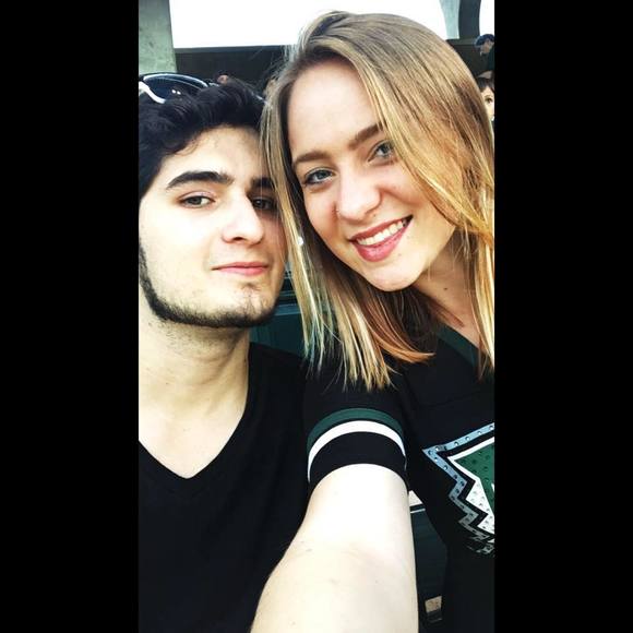 Meet your Posher, Marissa