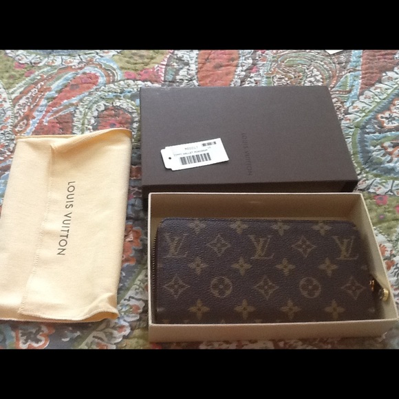Louis Vuttion wallet - Picture 3 of 4