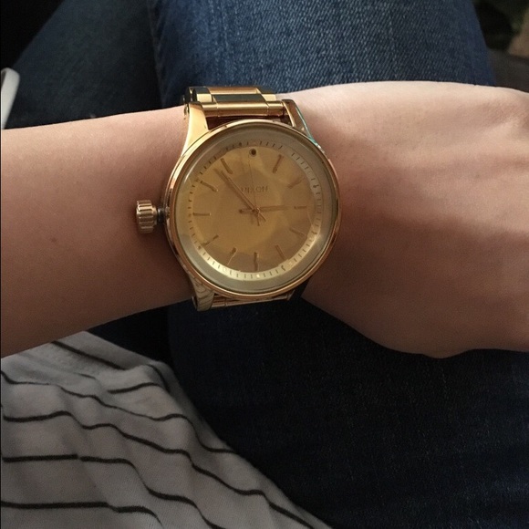 Like New Nixon Women's Watch - Picture 4 of 4