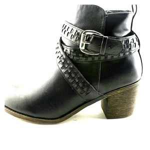 XOXO women's boots