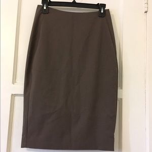 The limited high waist skirt