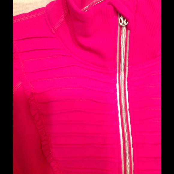 Lululemon 1/2 Zip Pullover
