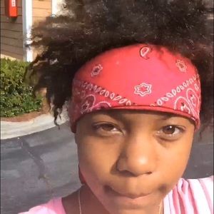 Meet your Posher, Jamia