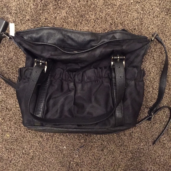 Burberry cross body bag - Picture 3 of 4